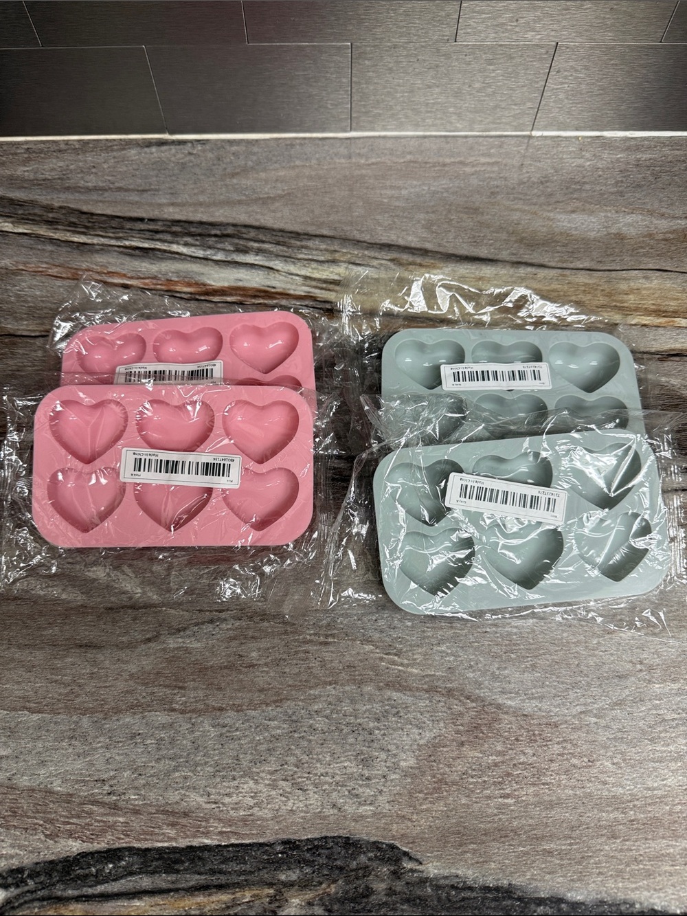 Silicone Heart-Shaped Mold Tray - Pink and grey